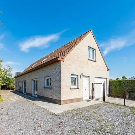 Holiday home Cosy Family House Near The Sea